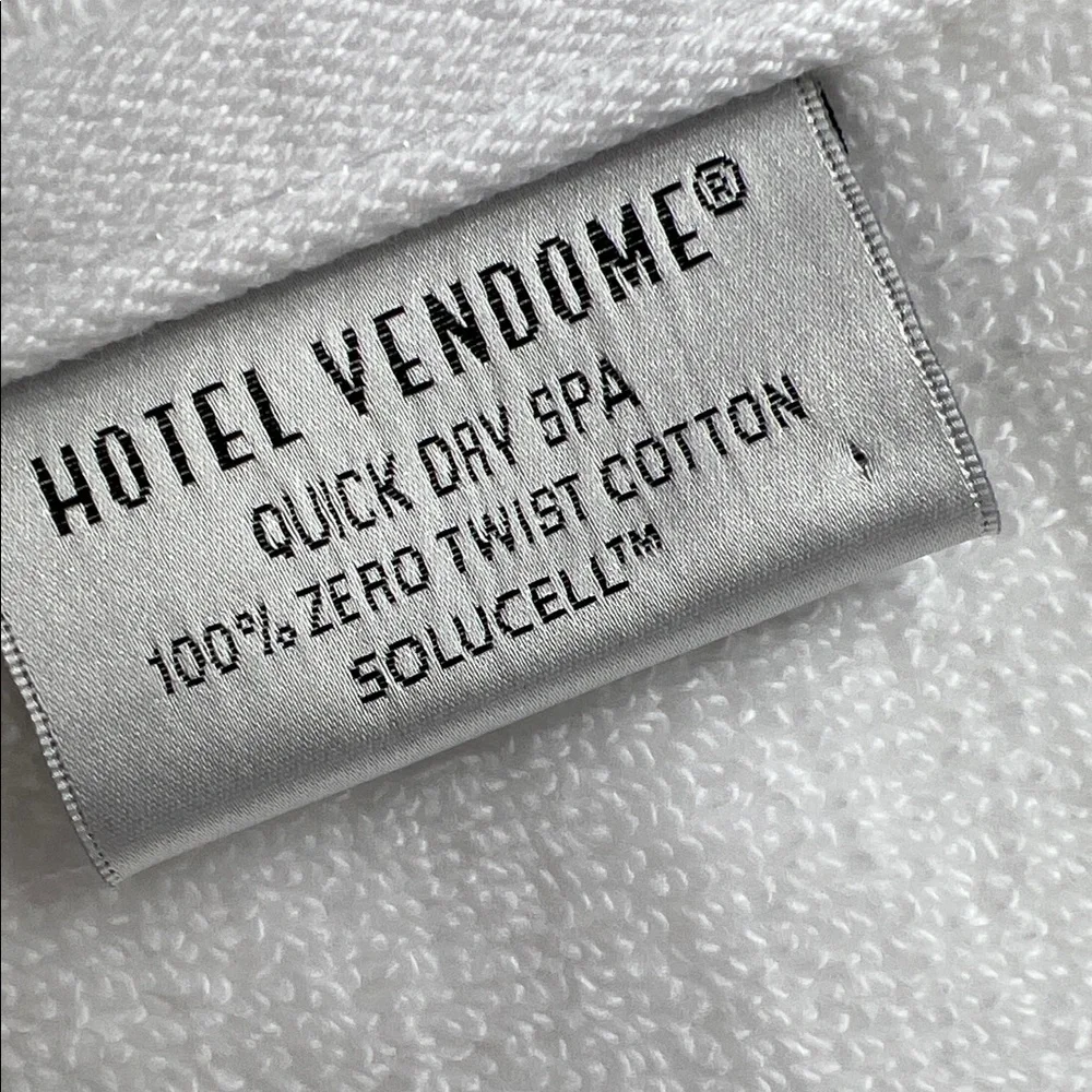 Hotel Vendome new set